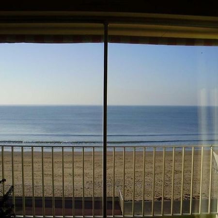 Residence Les Goelands Jullouville-les-Pins Ngoại thất bức ảnh